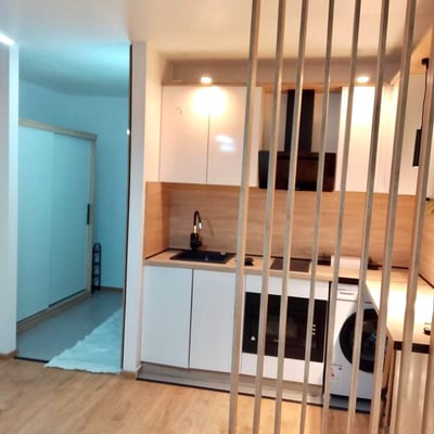 Miete einer neuen, möblierten 1-Zimmer-Wohnung, Bukarest, Sektor 6, Rumänien